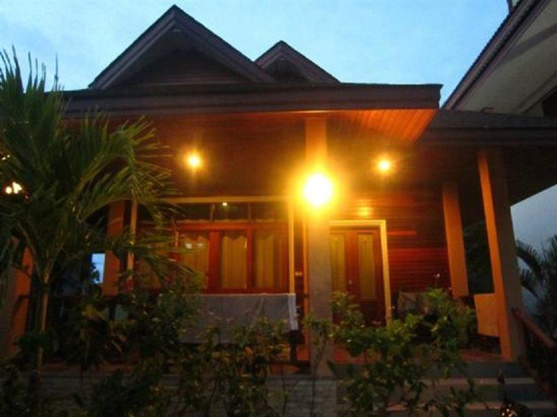 Tropicoco Beach Resort Koh Phangan Haad Yao Exterior foto