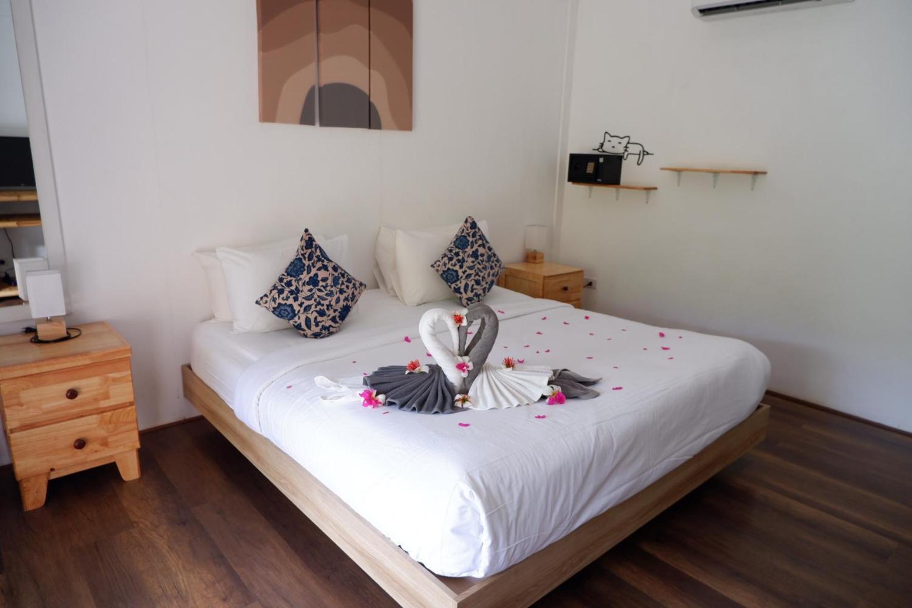 Tropicoco Beach Resort Koh Phangan Haad Yao Exterior foto